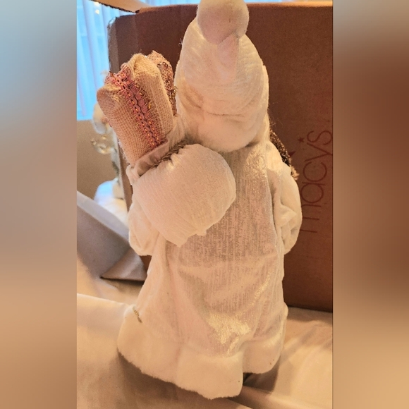 Elegant Santa Figurine with Glitter Accents Porcelain boots - Picture 2 of 3